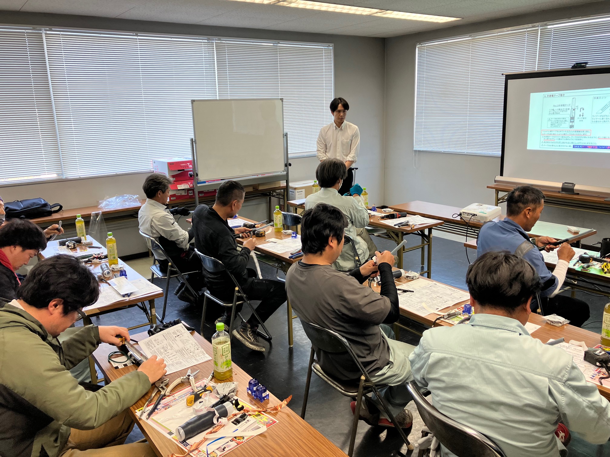 高圧端末処理講習（ｽﾘｰｴﾑｼﾞｬﾊﾟﾝ㈱）